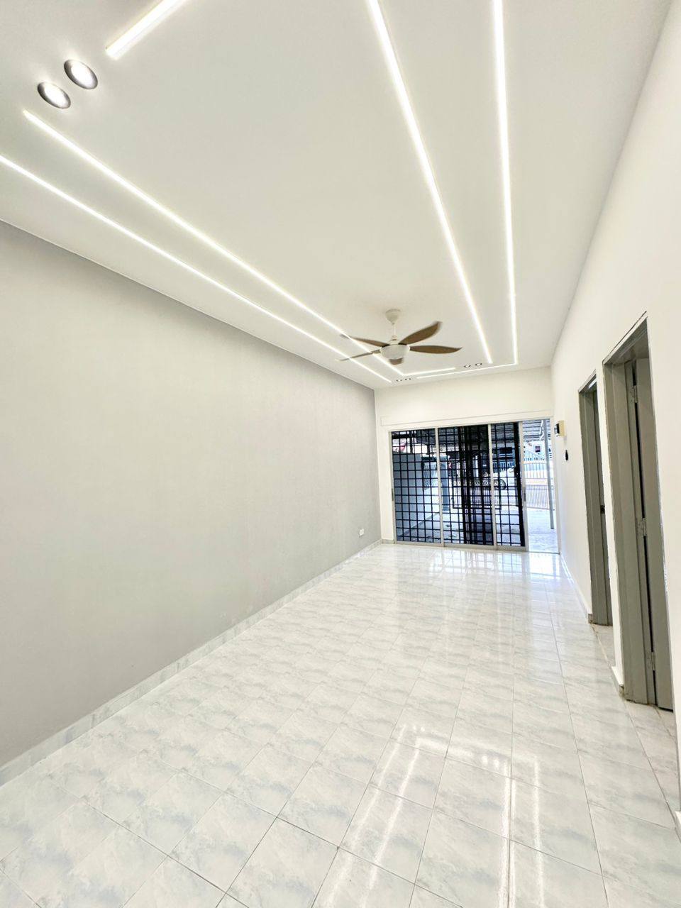 Low Cost Flat Taman Ungku Tun Aminah