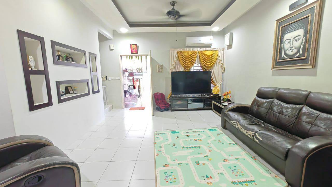 Double Storey Terrace Endlot Taman Nusa Bayu