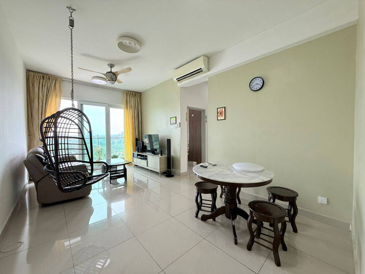 Apartment Larkin Corner