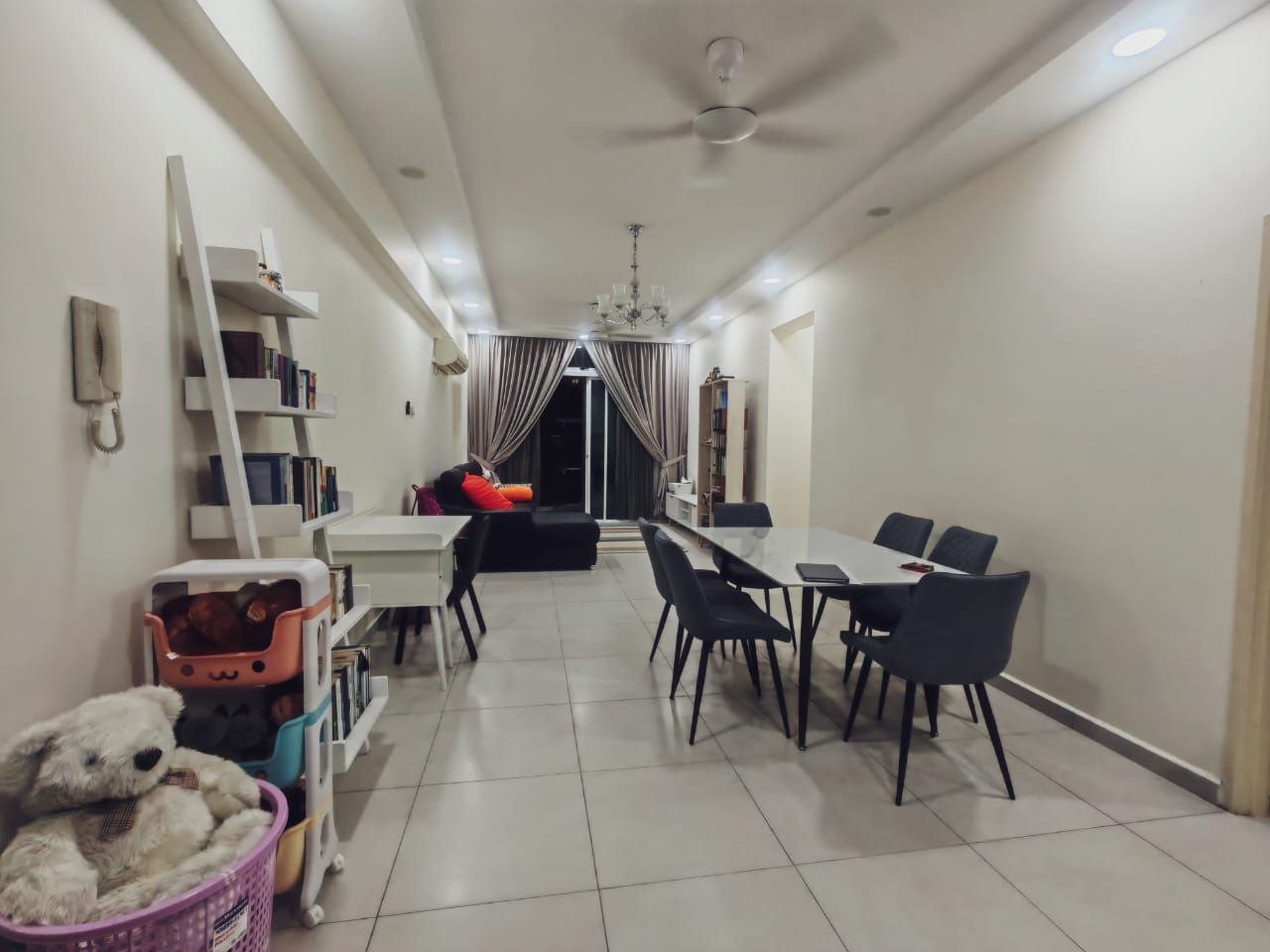 Lagenda Tasek Luxurious Suites Larkin