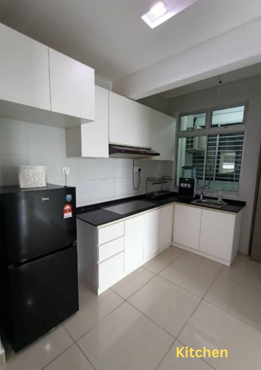 Service Apartment Larkin Heights