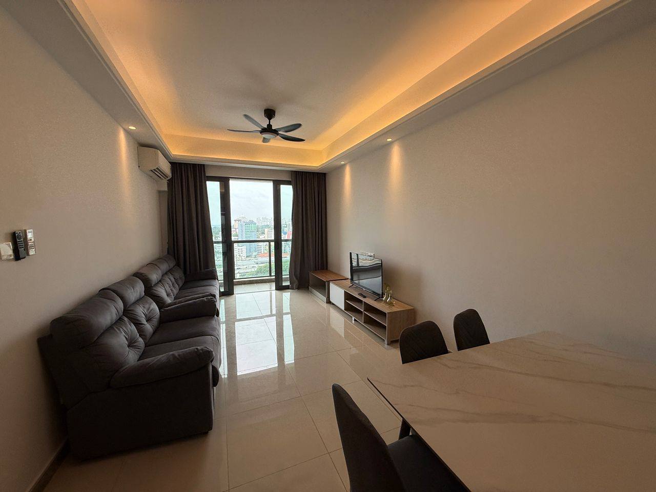 Condo R&F Princess Cove