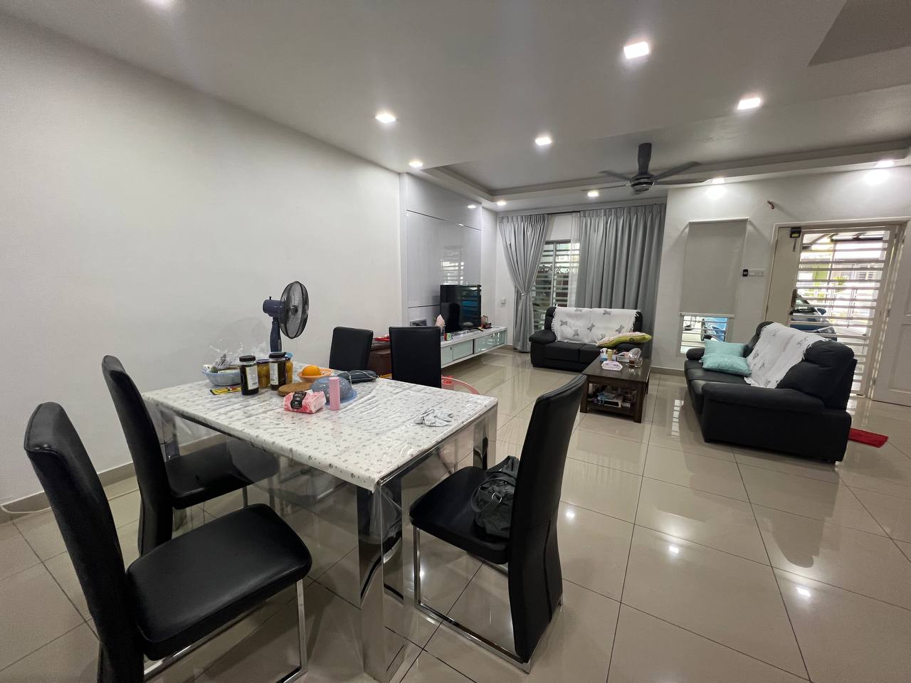 Double Storey Terrace Taman Seri Austin