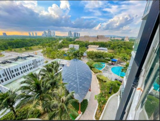 Condominium Almas Suites