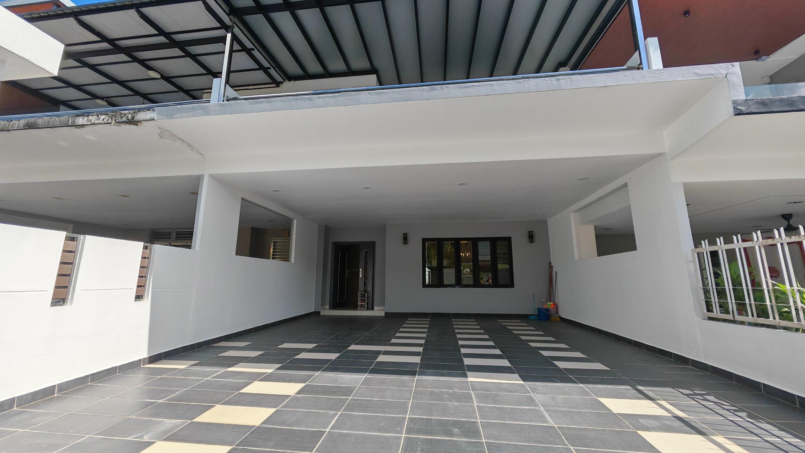 2.5 Storey Terrace Sutera Pulai