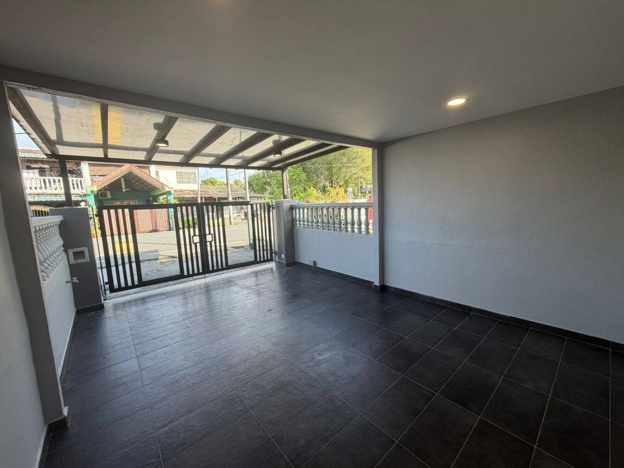 Double Storey Terrace Taman Pulai Mutiara Scientex