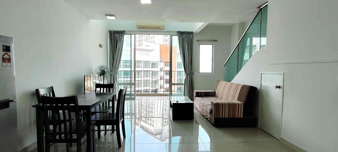 Duplex Studio Greenfield Regency Tampoi Indah