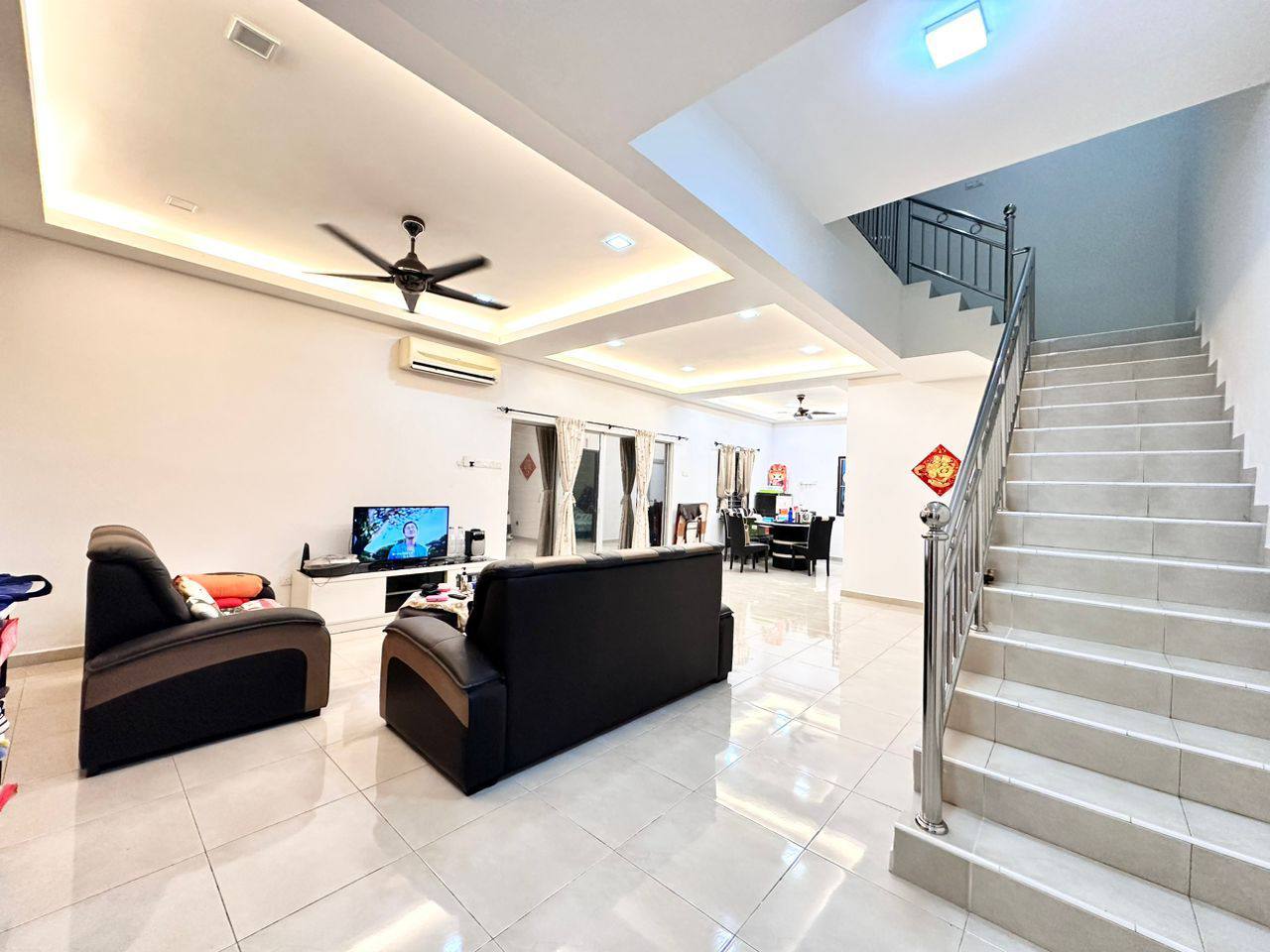 Corner Unit Double Storey Terrace Nusa Sentral