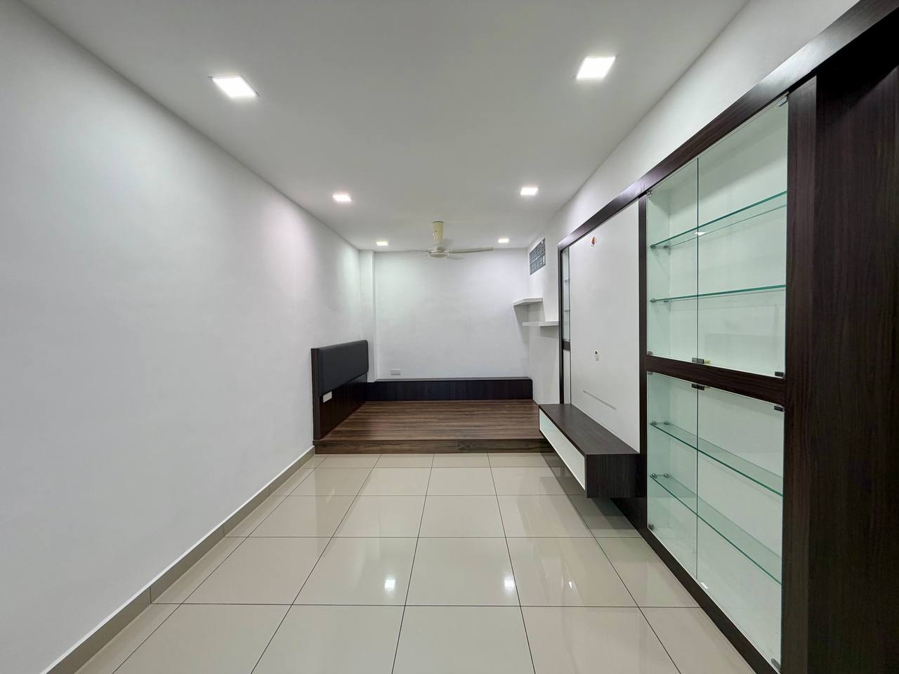 3-Storey Cluster House Skudai Taman Mutiara Mas 17