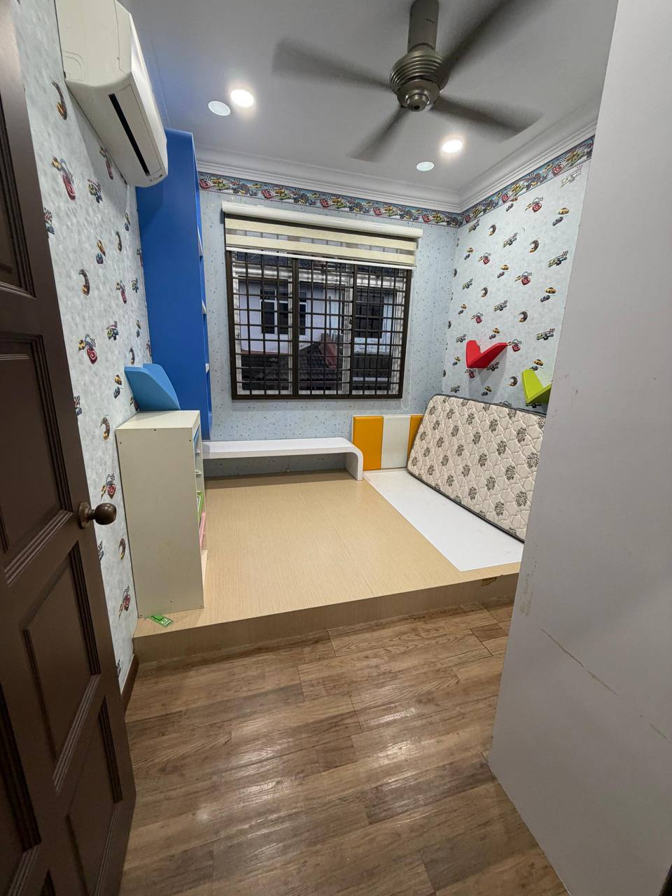 Double Storey Terrace Jalan Indah 19 Bukit Indah 14