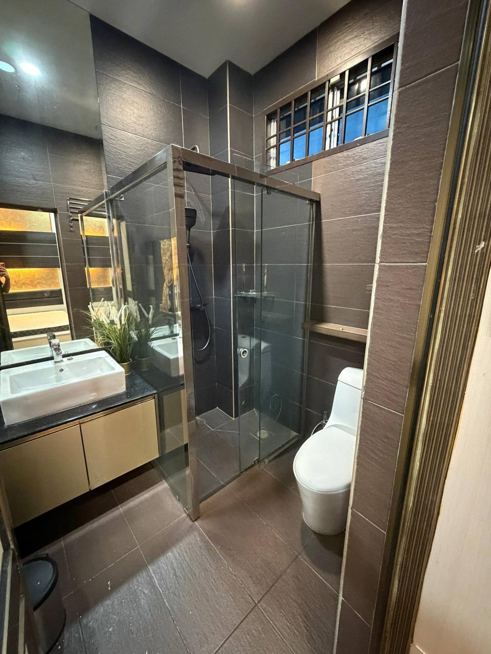 Double Storey Terrace Jalan Indah 19 Bukit Indah 15