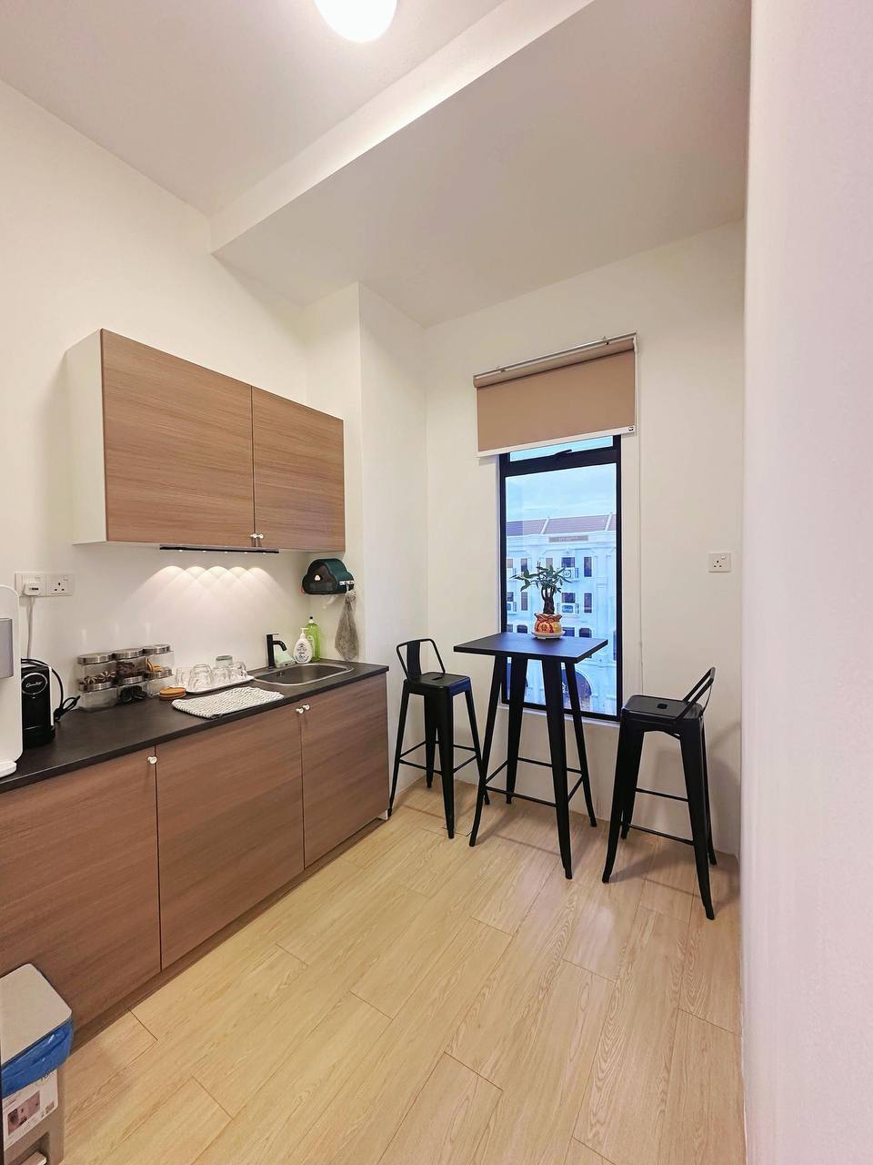 Shop Office 4-Storey Eco Palladium 9