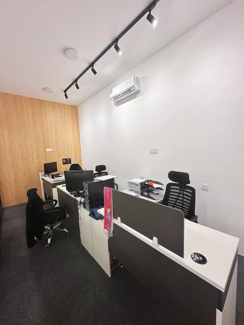 Shop Office 4-Storey Eco Palladium 5