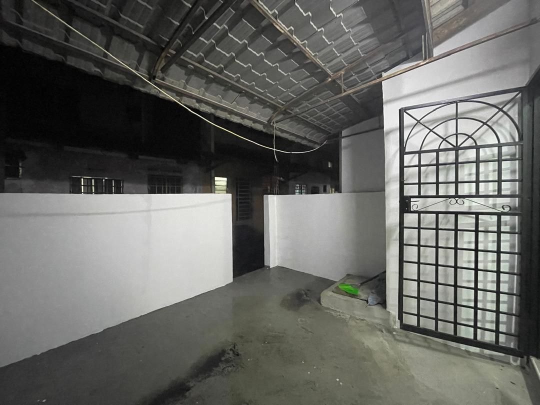 Double storey medium cost Taman Kota Masai 14