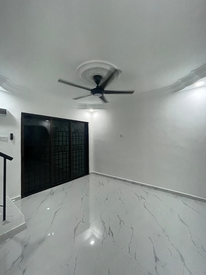 Double storey medium cost Taman Kota Masai 16