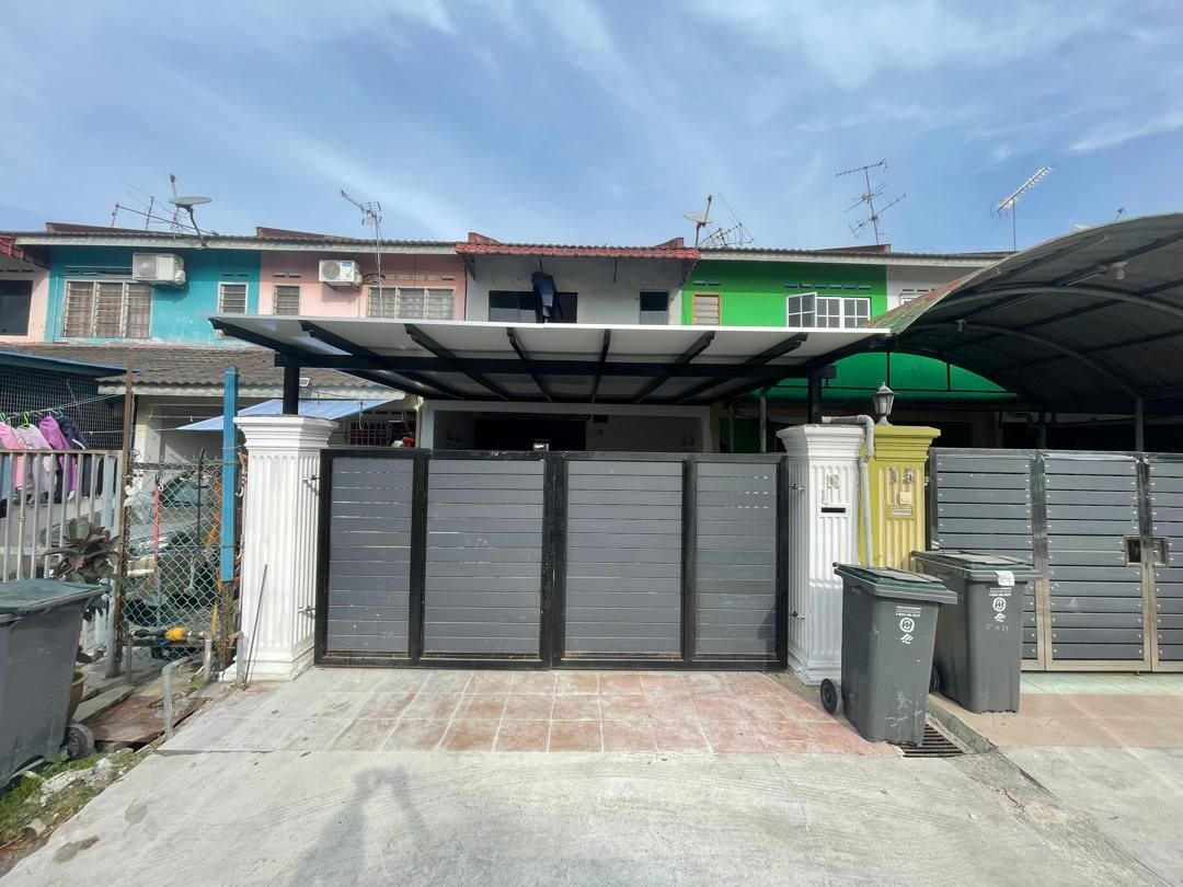 Double storey medium cost Taman Kota Masai 28