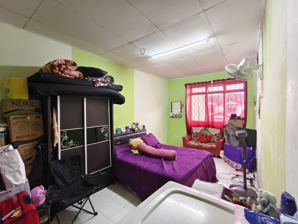 Double Storey Low Medium Cost Bandar Putra Kulai 5