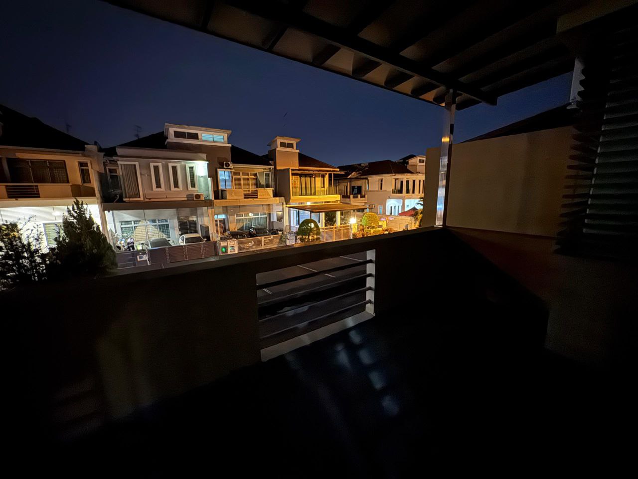 Double storey terracehouse Impian Height 19