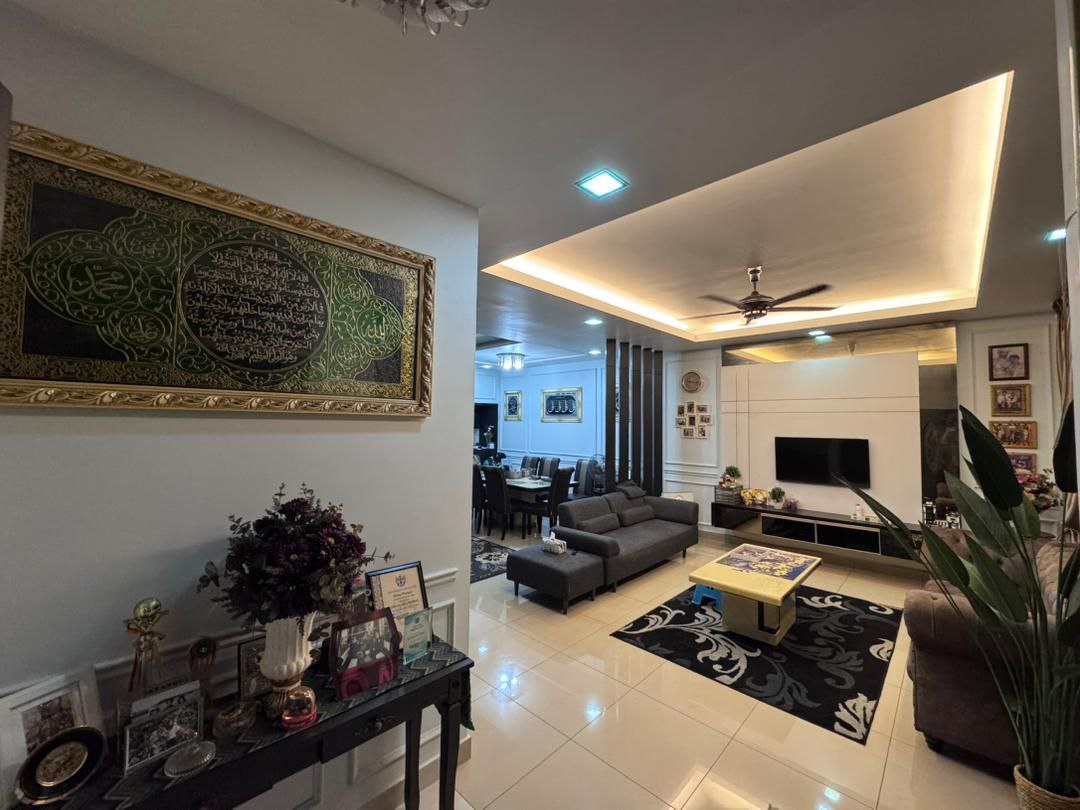 Double storey terracehouse Impian Height 24
