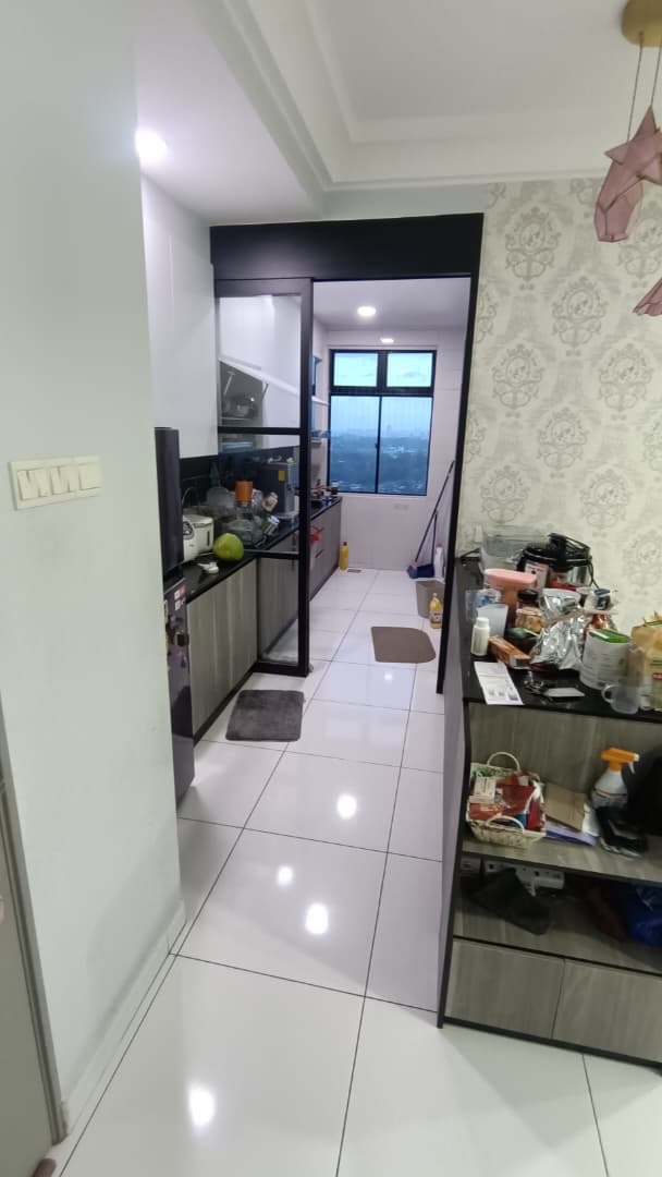 Service Apartment Platino 13