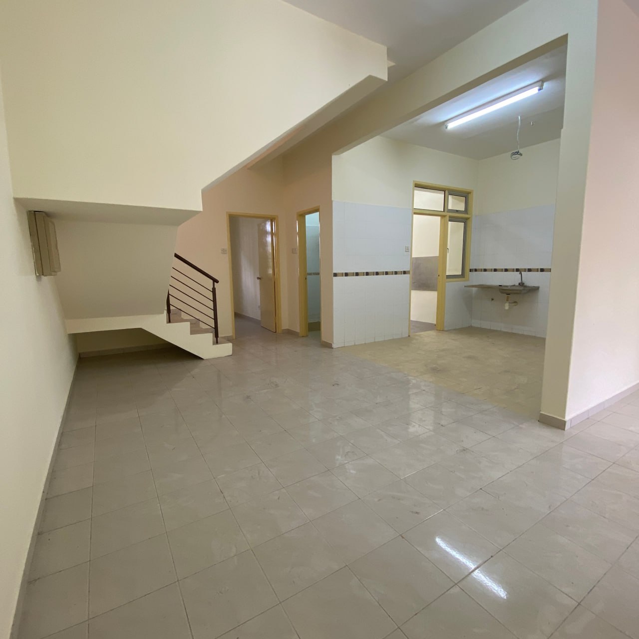 2-Storey Intermediate Bandar Cemerlang 25