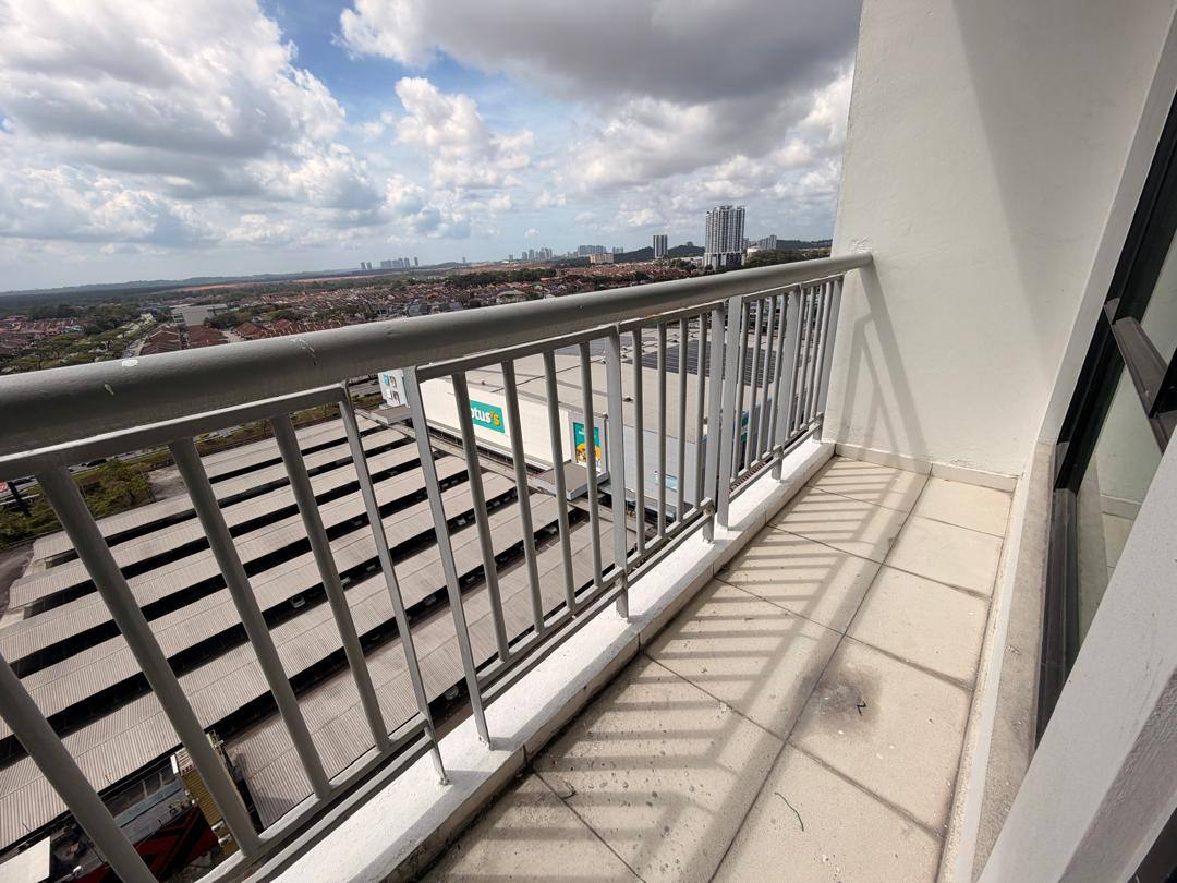 Sky Executive Suites Bukit Indah 4