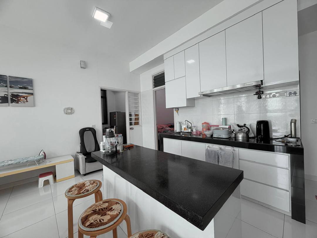 Sky Executive Suites Bukit Indah ā photo 1