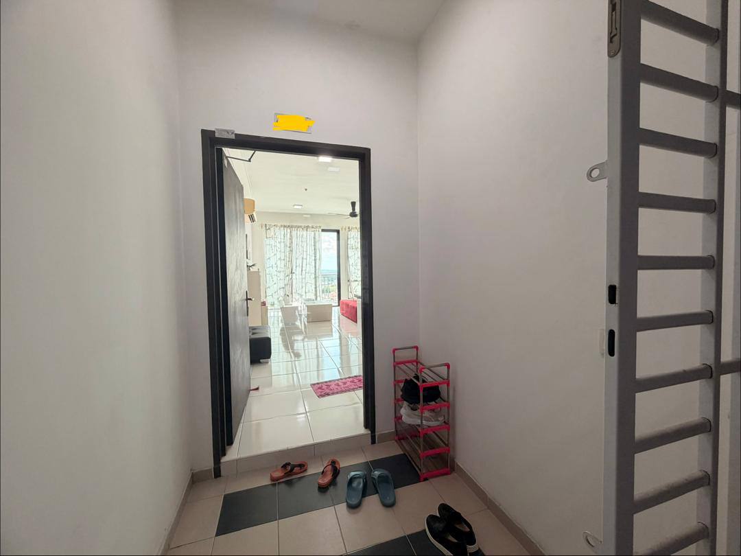 Sky Executive Suites Bukit Indah 12