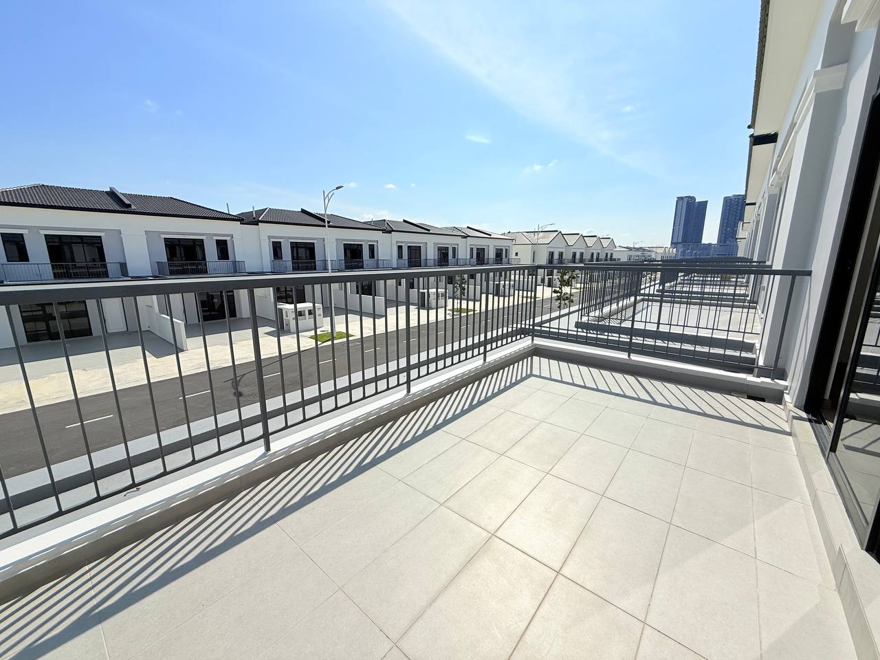 The Commune Cluster House Eco Botanic 3 6