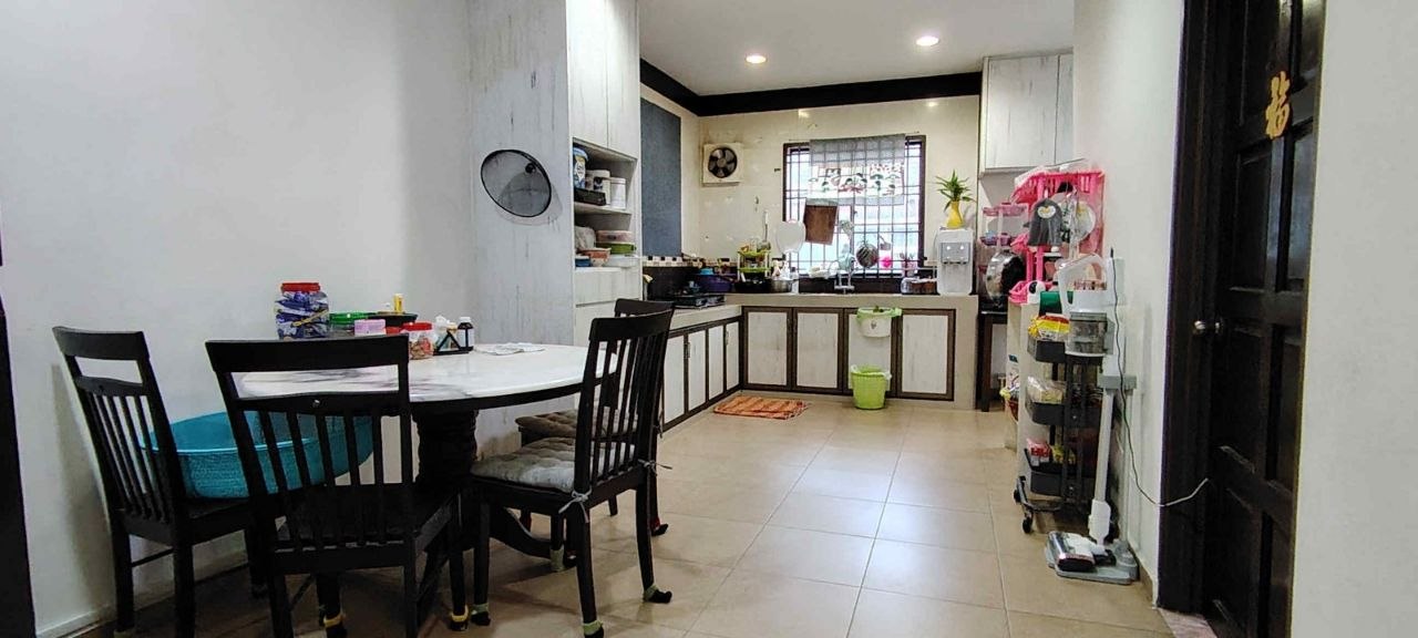 House Taman University 3