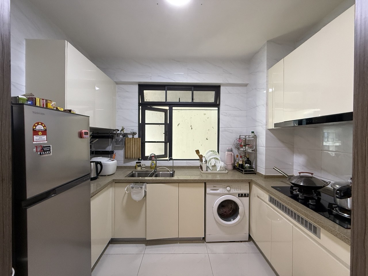 Condo Starview Bay 9