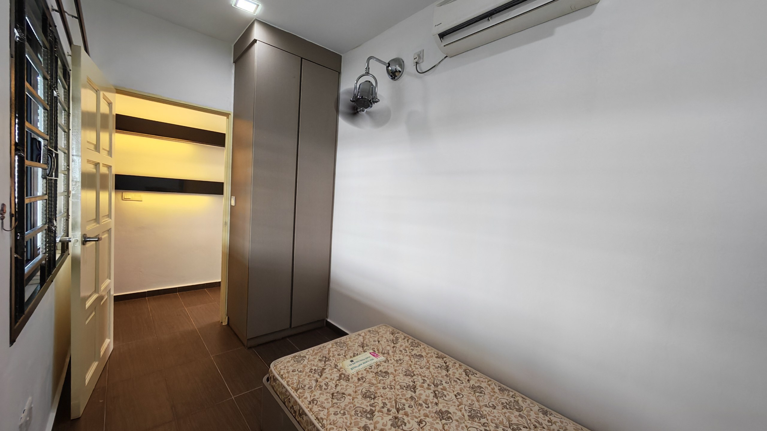 2.5 Storey Terrace Sutera Pulai 11