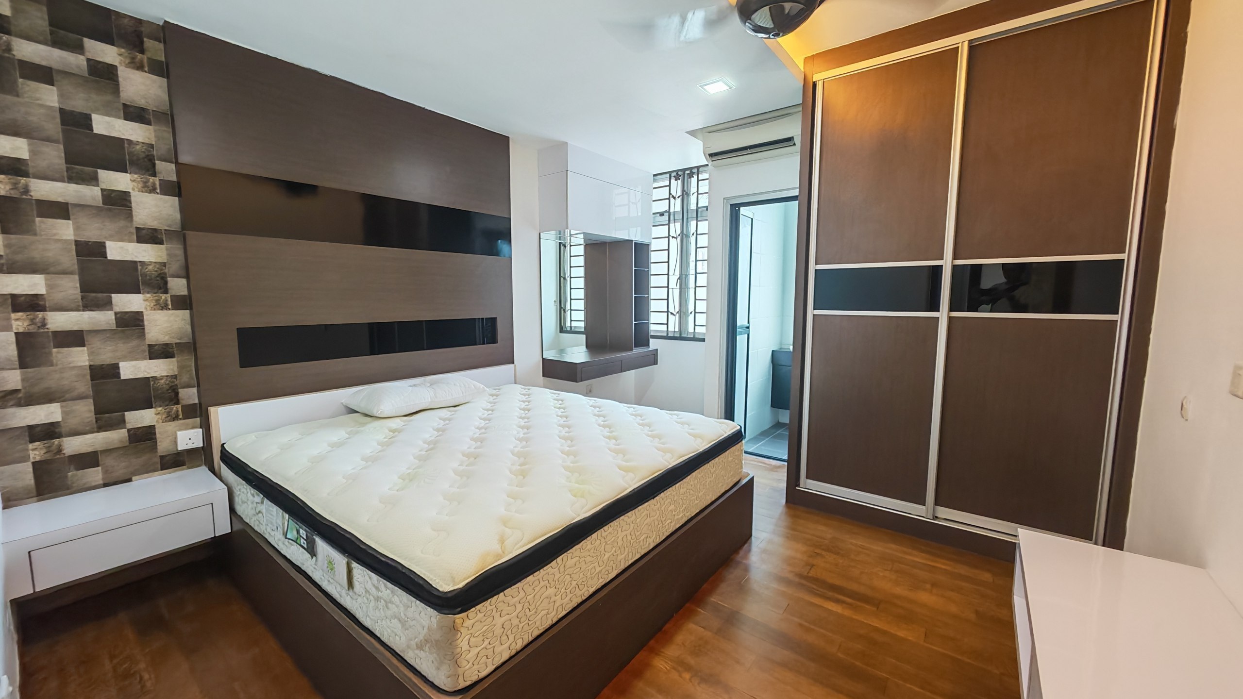 2.5 Storey Terrace Sutera Pulai 16