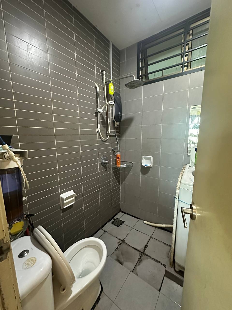 Service Apartment Mount Austin 9