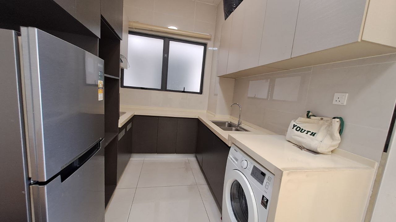 Condo Bay Point @ Country Garden Danga Bay 10