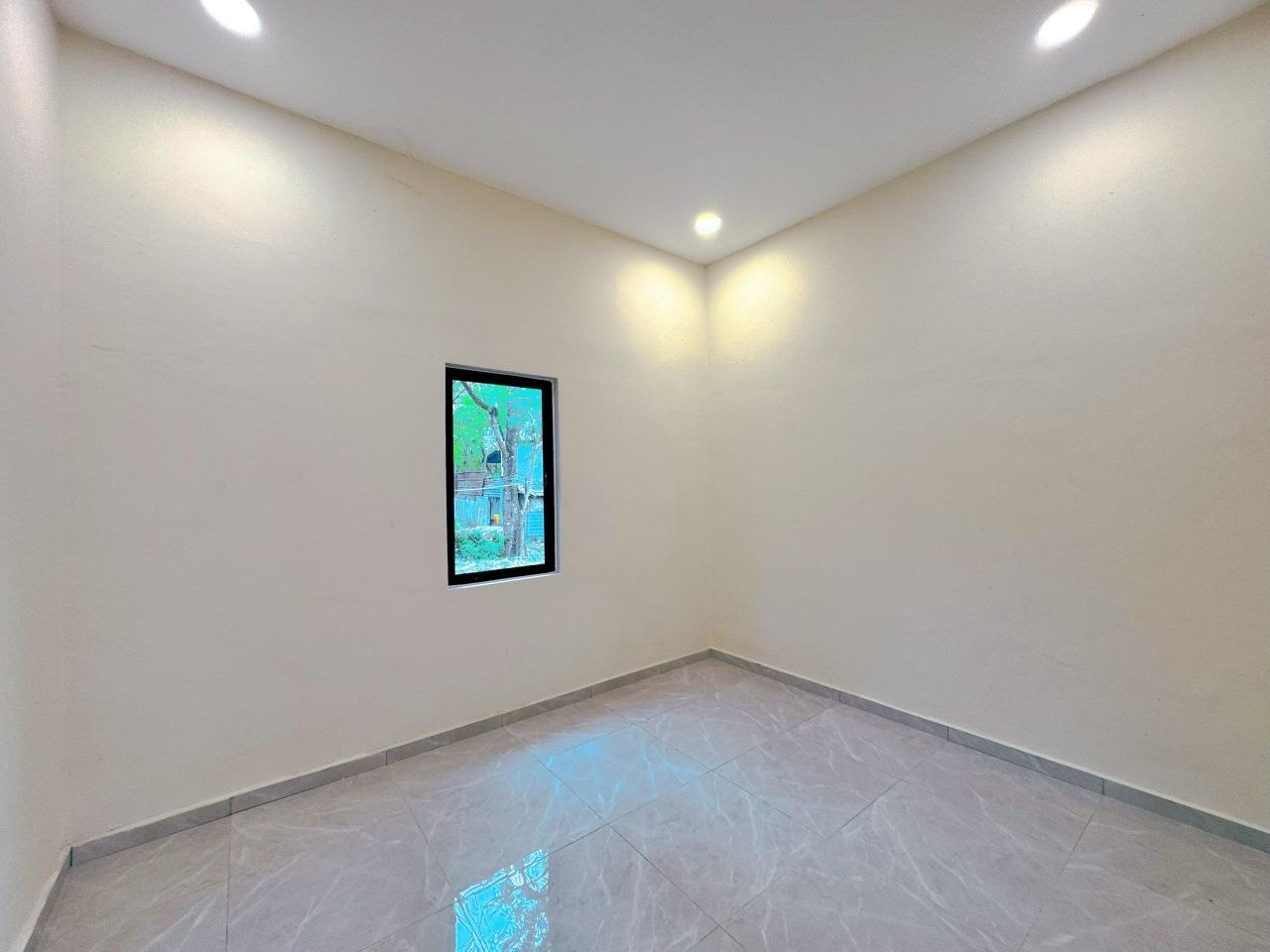 House Gelang Patah 6