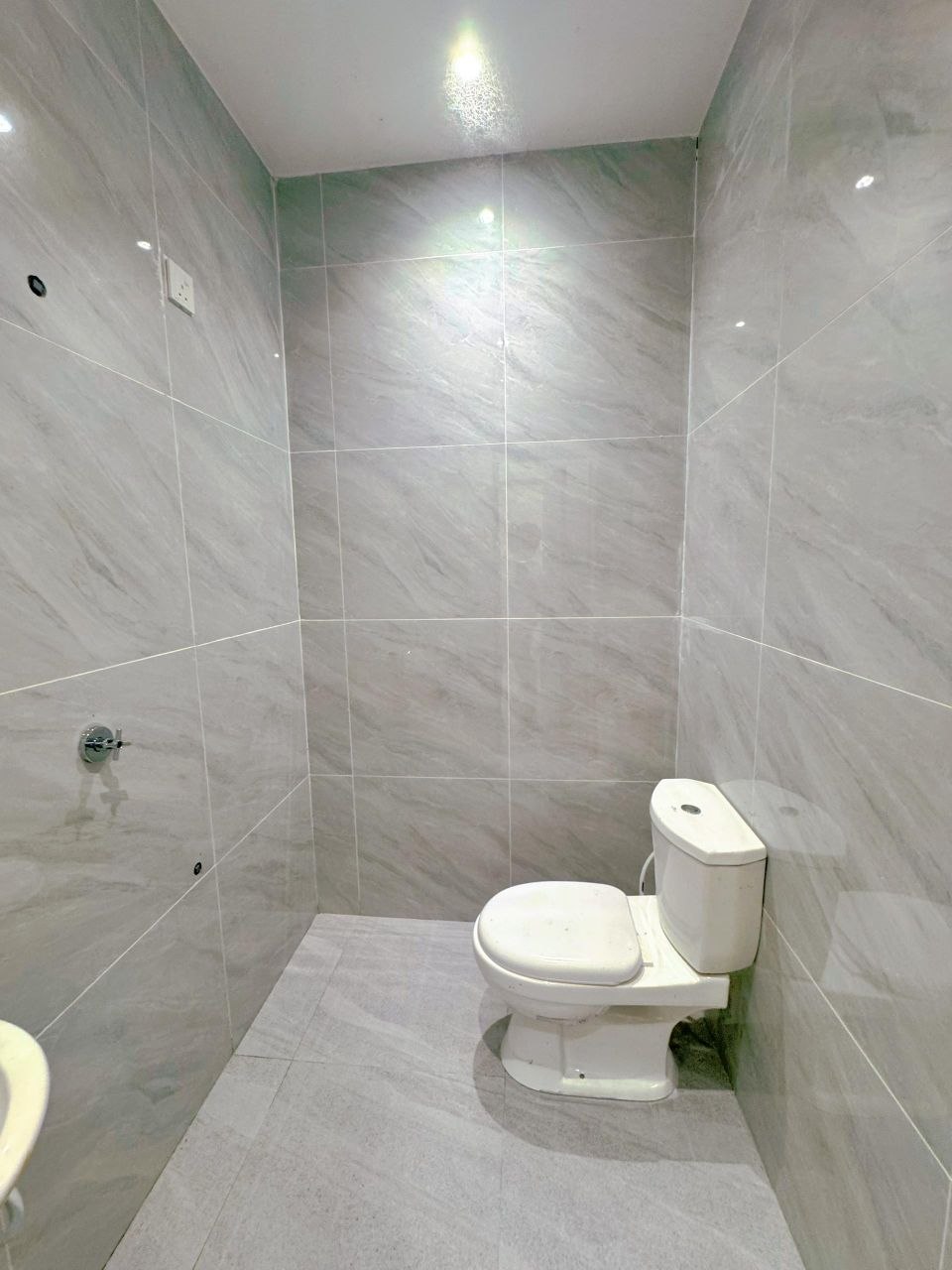 House Gelang Patah 9