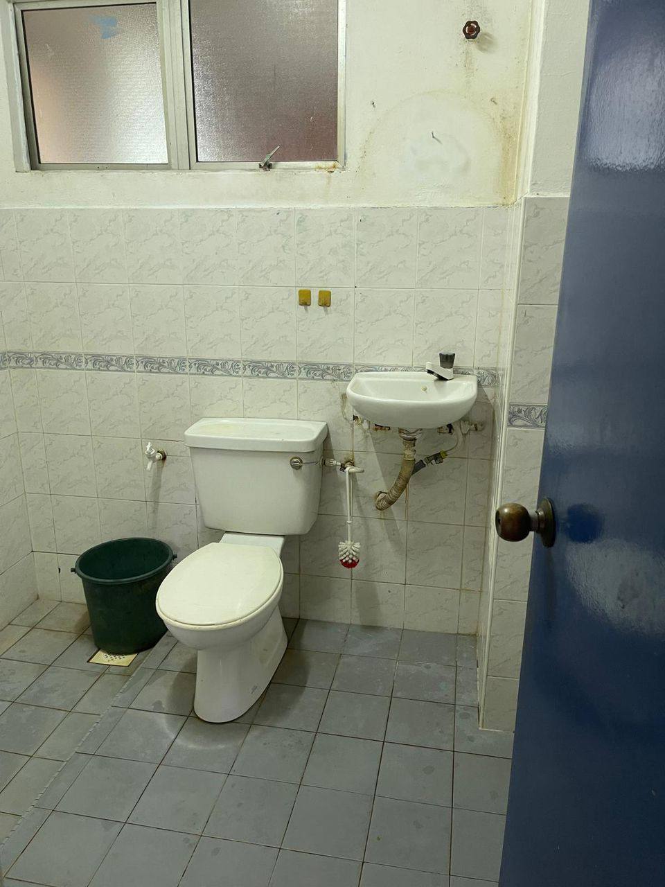 Executive Suite Nusa Bestari 8