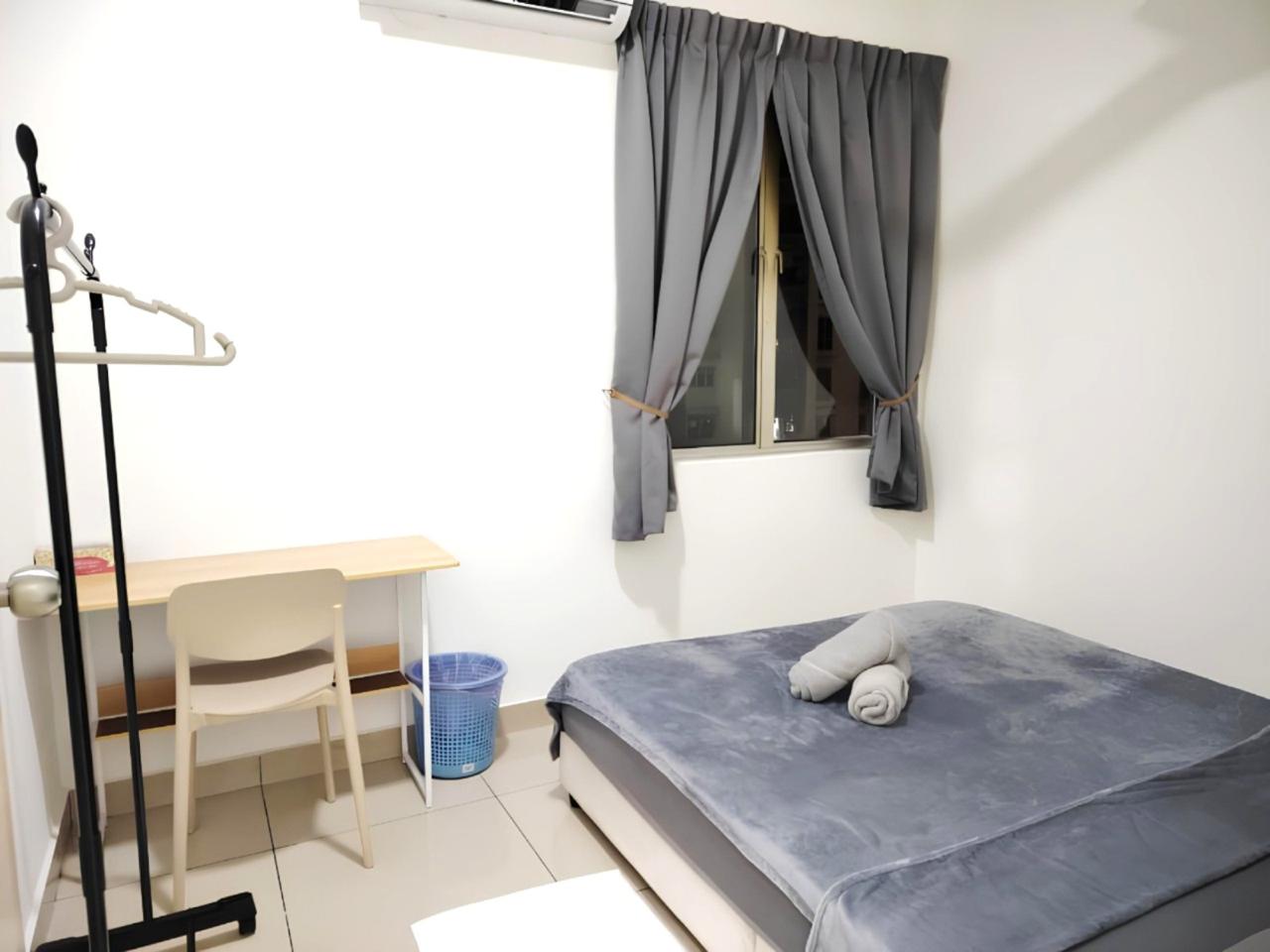 Condo Aliff Avenue 7