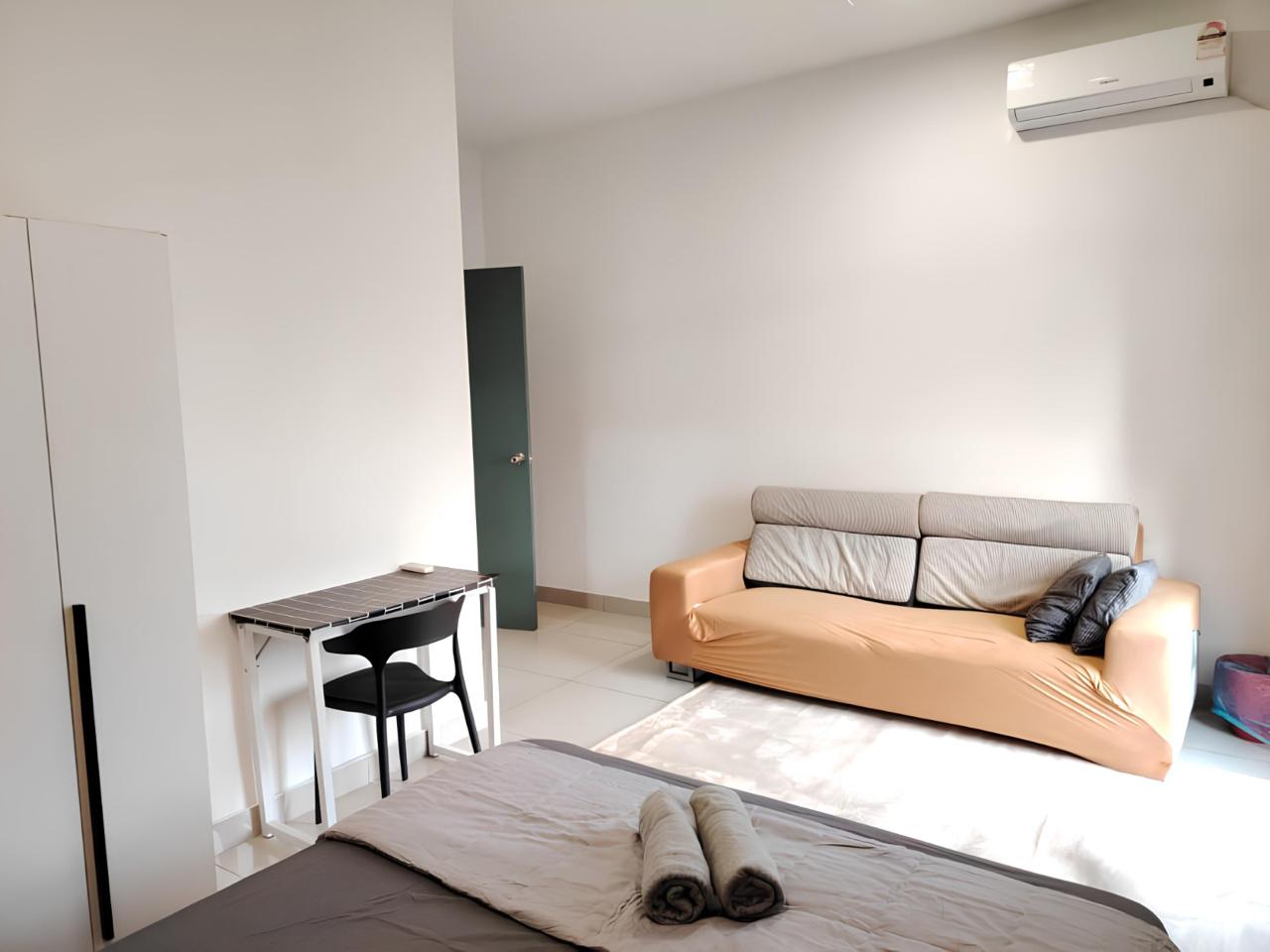 Condominium The Aliff Residences 3