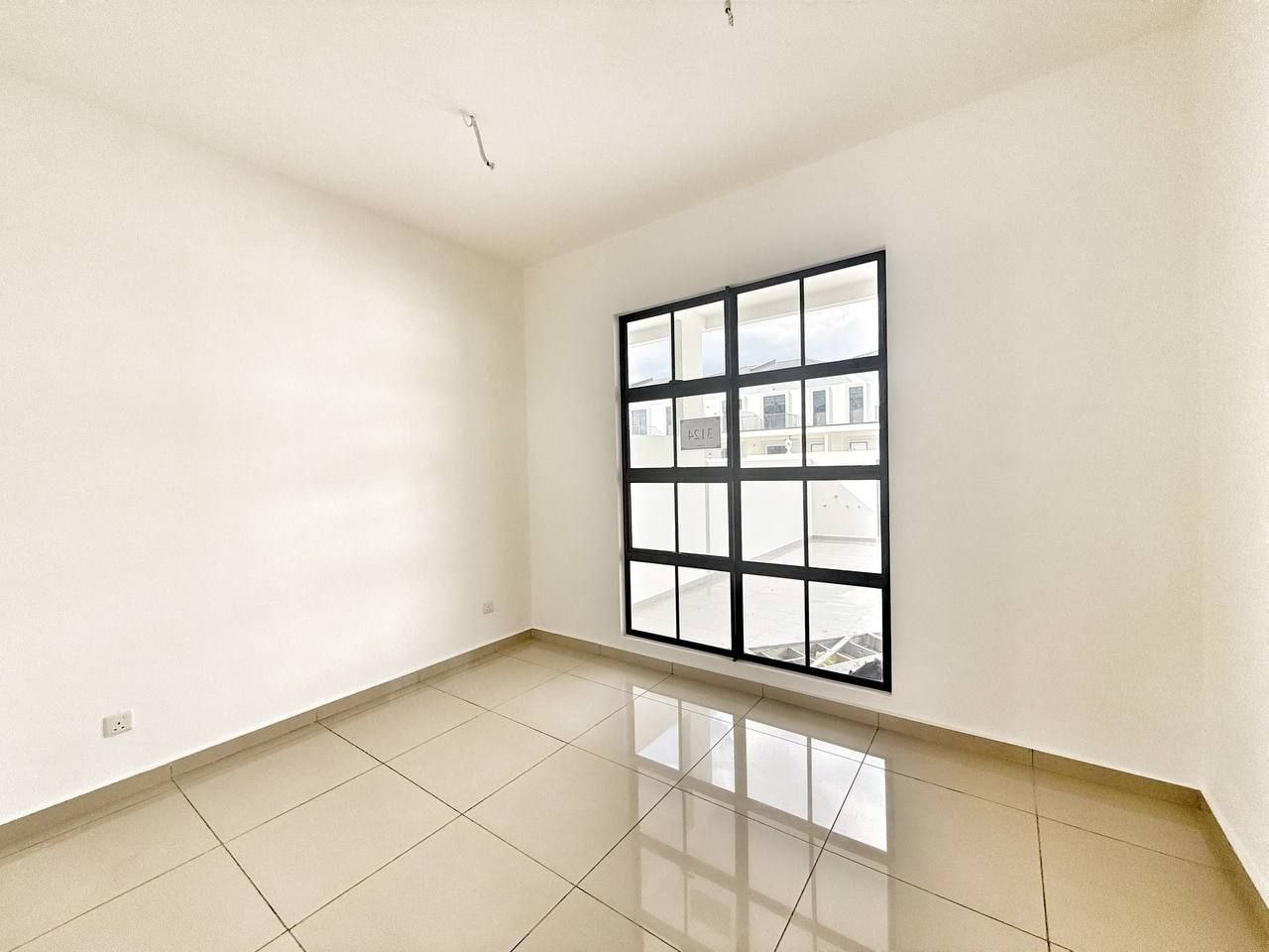 2 Storey Cluster House (End Lot) The Commune @ Eco Botanic 2 6