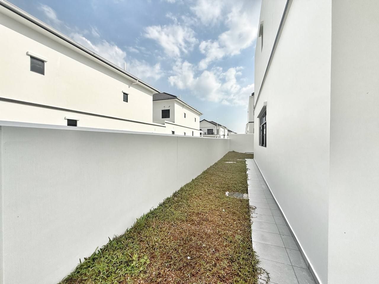 2 Storey Cluster House (End Lot) The Commune @ Eco Botanic 2 10