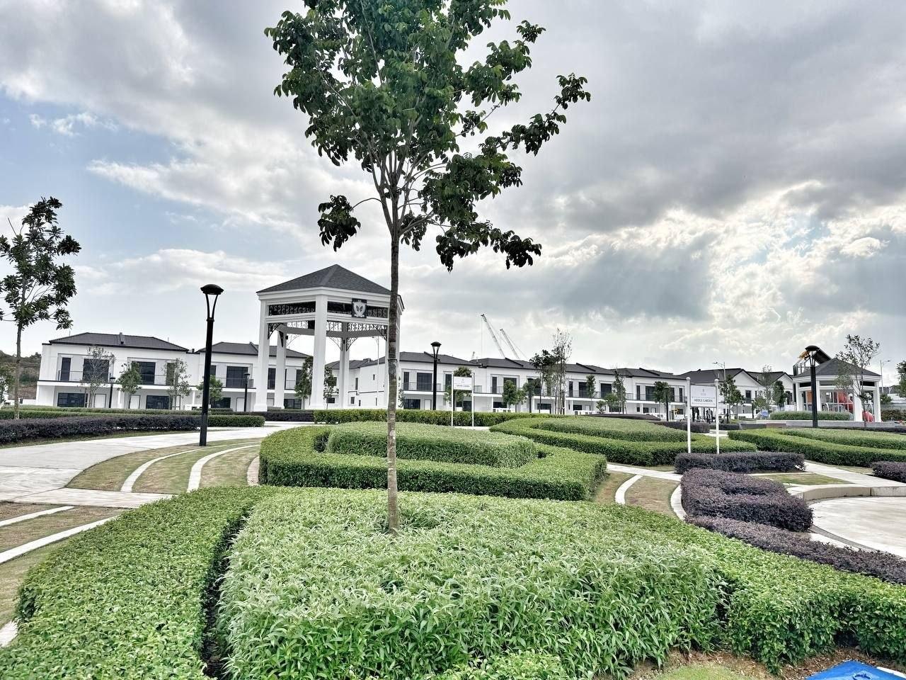 2 Storey Cluster House (End Lot) The Commune @ Eco Botanic 2 11