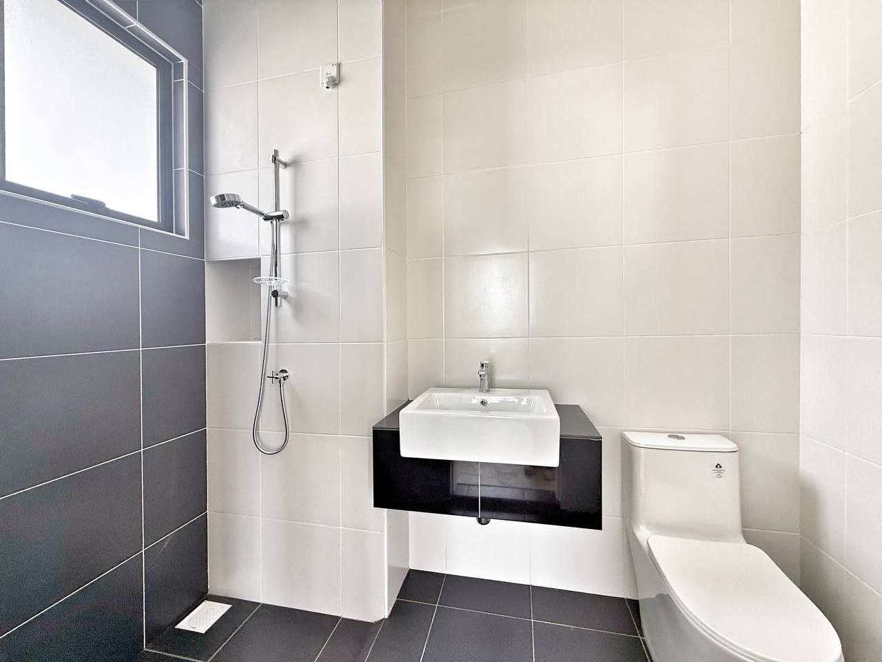 2 Storey Cluster House (End Lot) The Commune @ Eco Botanic 2 12