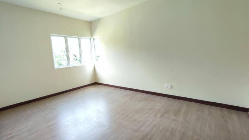 Intermediate Larkin Residence 2 5