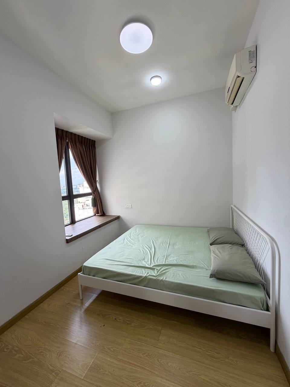 Condo Country Garden Danga Bay 8