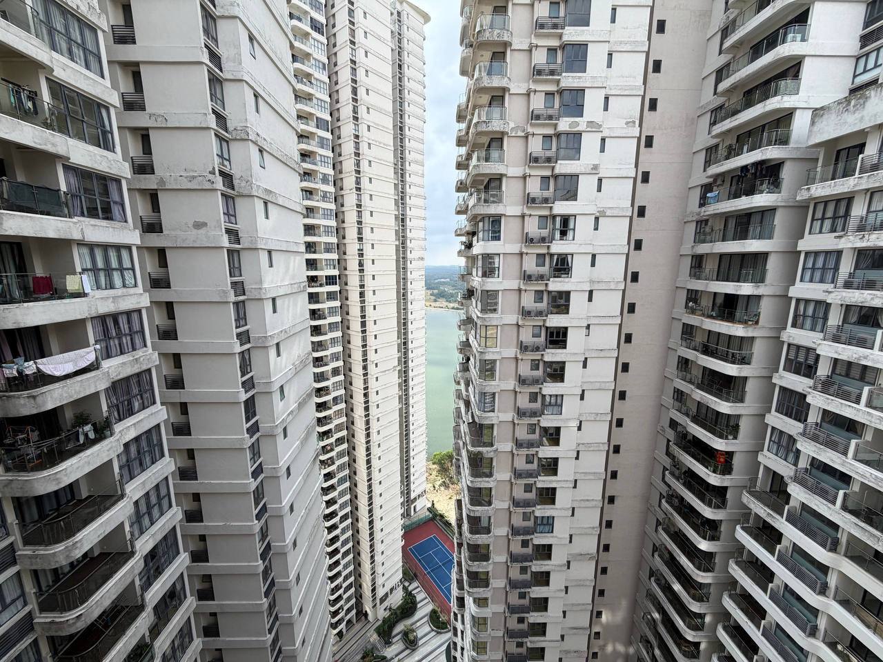 Condo Country Garden Danga Bay 5