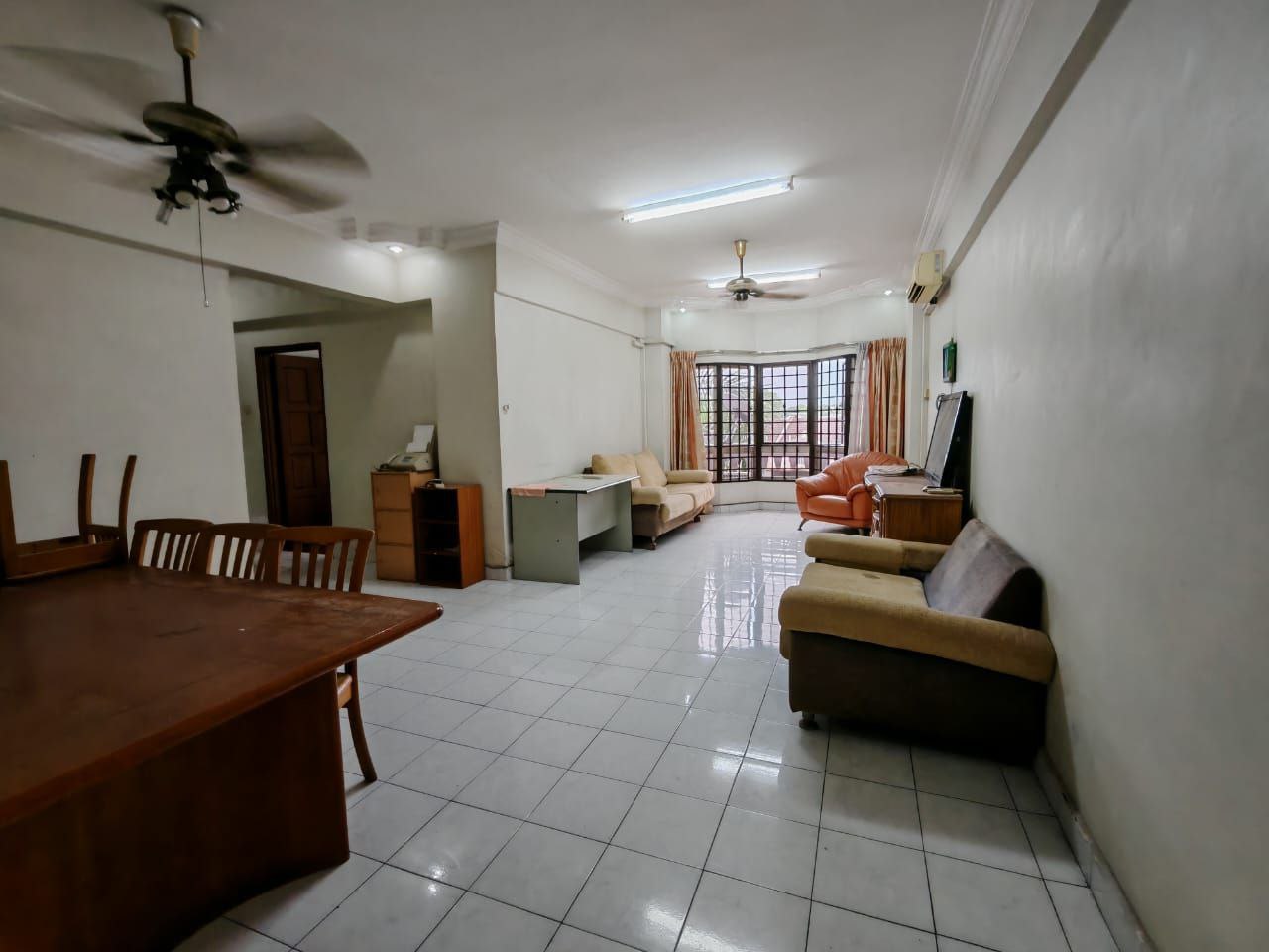 Condominium Tmn Bukit Aliff 4