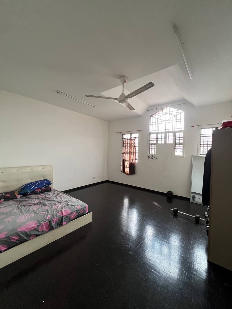 Double Storey Terrace Bandar Seri Alam 4