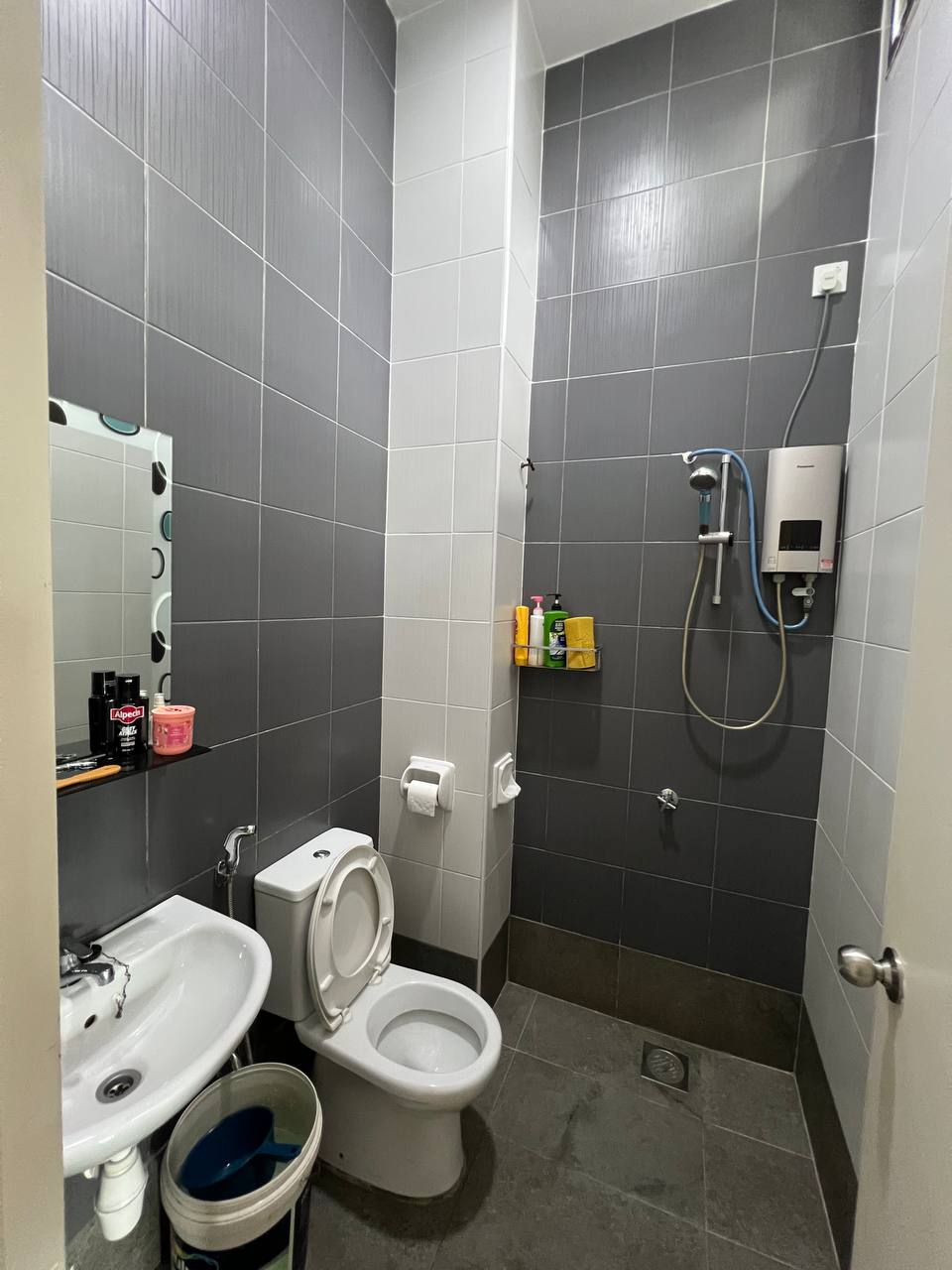 2 Storey Terrace Imperial Jade Residenz 15